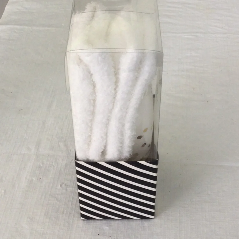 Gold Together Foot Cream with White Socks
